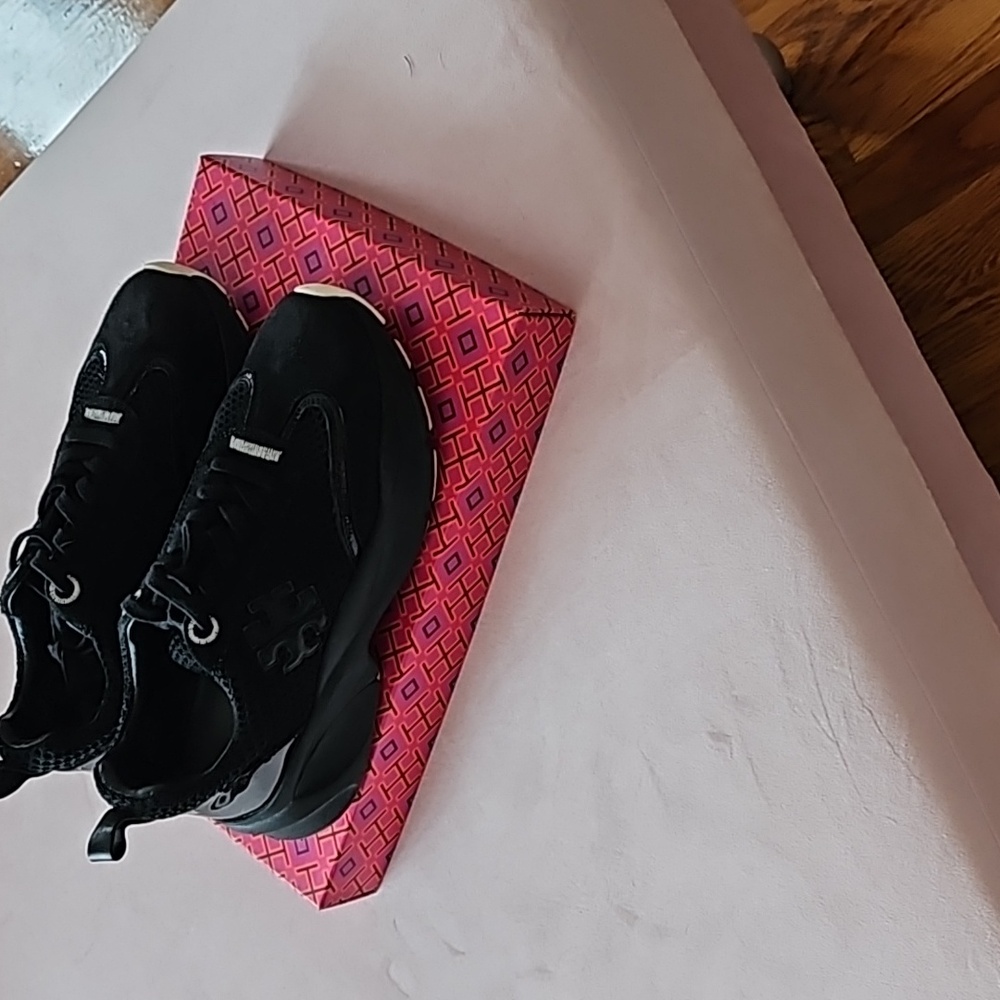 Tory Burch Sneakers